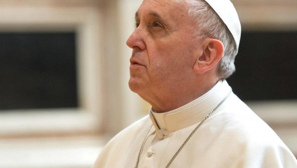 Rezar com o coração abre a porta a Deus – o Papa Francisco