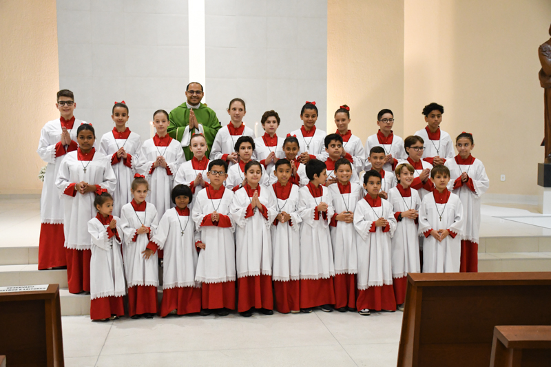 Santa Missa e benção das novas vestes dos Coroinhas